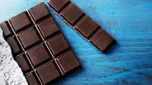 mavri,sokolata,artiries